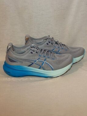 ASICS Gel-Kayano 31 Women's Size 10 Gray Blue Running Shoes NWOT